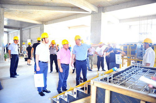 1503393817759007lkHn.jpg c7a271ea1f42700fe81fbc155ca0f46f-sz_107894.jpg