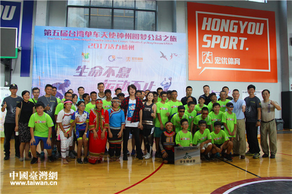 1510718320620869VlZn.jpg W020170726387810848896.jpg